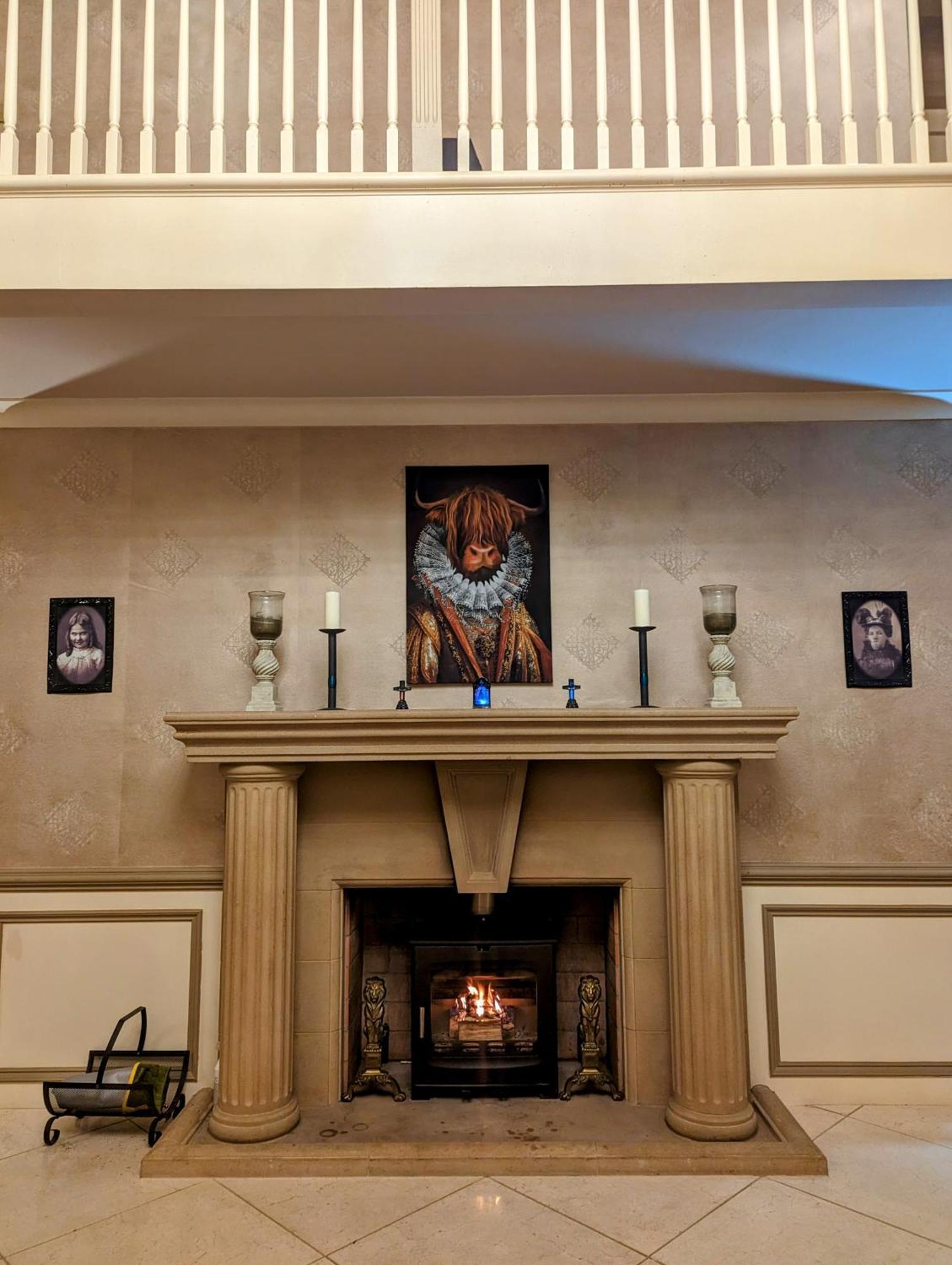 Finn Village - Loch Lomond Villa B&B - Black Room With Jacuzzi-Style Bath Glasgow Exterior foto